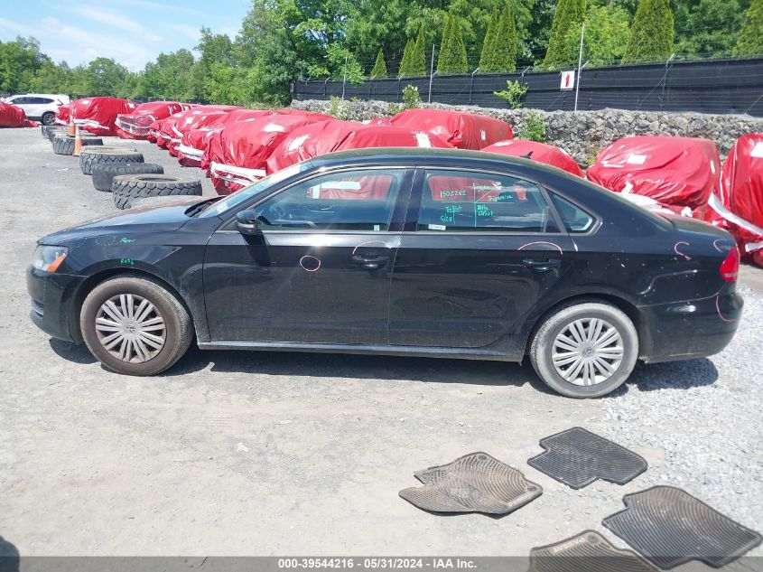 2015 Volkswagen Passat 1.8T S VIN: 1VWAT7A38FC071786 Lot: 39544216