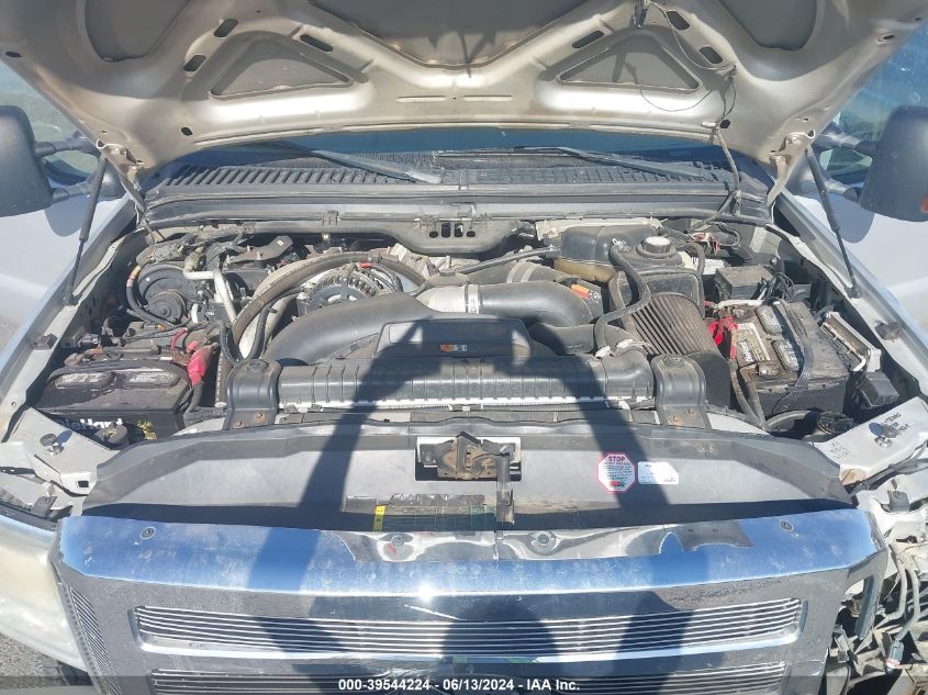 2005 Ford F-350 Lariat/Xl/Xlt VIN: 1FTWW33P55EB33902 Lot: 39544224