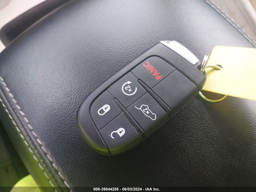 2015 Jeep Grand Cherokee Limited VIN: 1C4RJEBG2FC132034 Lot: 39544255