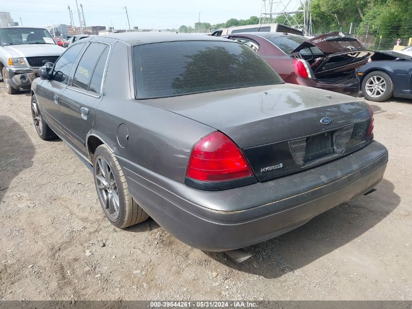 2FAHP71W24X134810 2004 Ford Crown Victoria Police