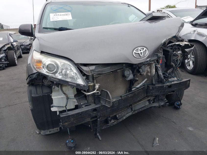 2014 TOYOTA SIENNA XLE V6 8 PASSENGER - 5TDYK3DC8ES464497