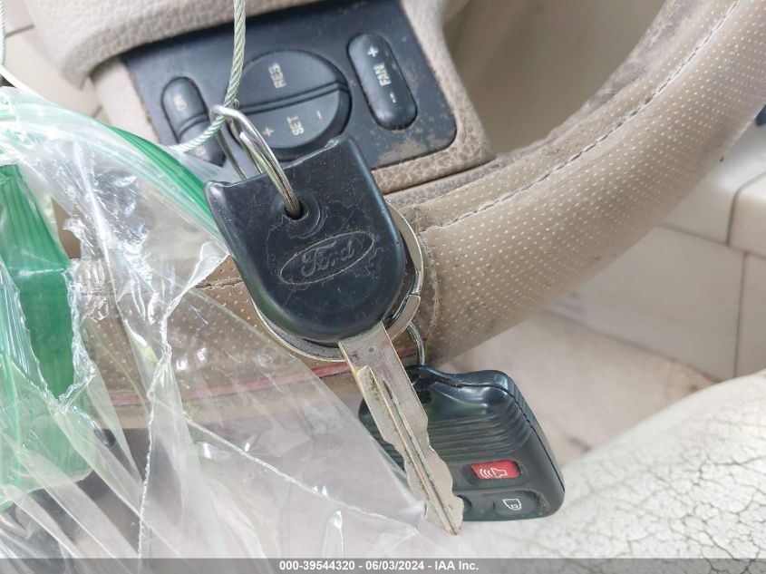 2007 Ford Explorer Eddie Bauer VIN: 1FMEU64E17UA37527 Lot: 39544320