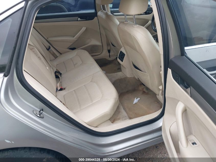 2014 Volkswagen Passat 1.8T Se VIN: 1VWBS7A3XEC038097 Lot: 39544328