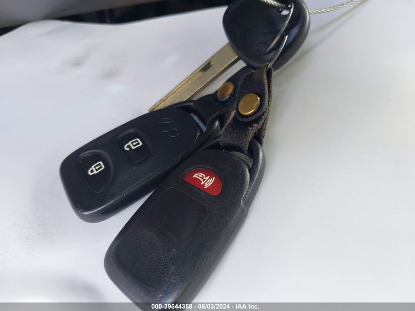 2017 Hyundai Accent Se VIN: KMHCT4AE3HU210940 Lot: 39544358