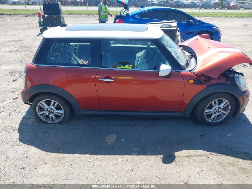 2013 Mini Hardtop Cooper VIN: WMWSU3C56DT686259 Lot: 39544376