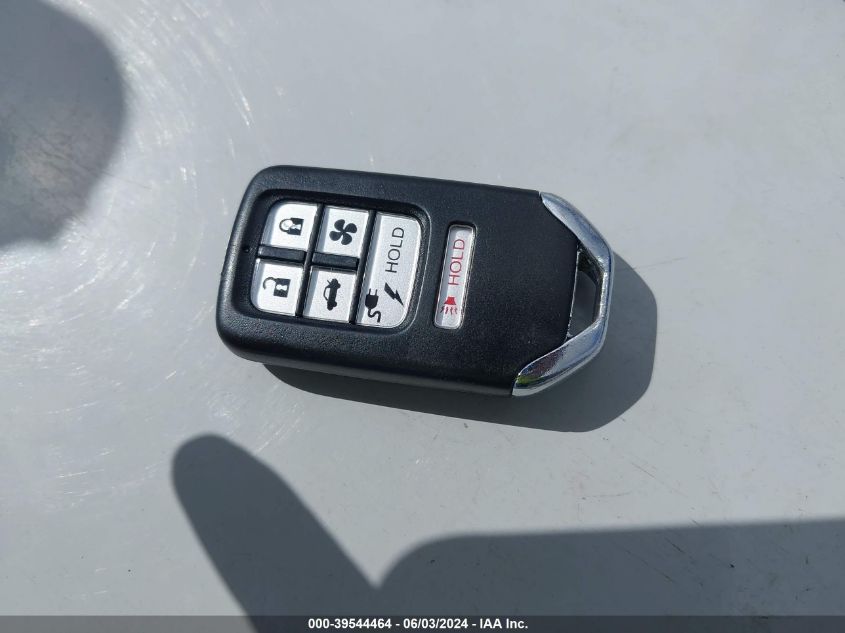 2018 Honda Clarity Plug-In Hybrid VIN: JHMZC5F1XJC013753 Lot: 39544464