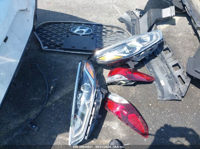 2018 Hyundai Sonata Sport VIN: 5NPE34AF4JH597133 Lot: 39544521