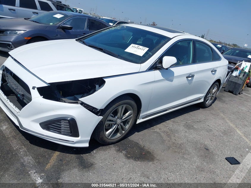 VIN 5NPE34AF4JH597133 2018 HYUNDAI SONATA SPORT