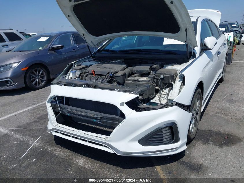 2018 Hyundai Sonata Sport VIN: 5NPE34AF4JH597133 Lot: 39544521