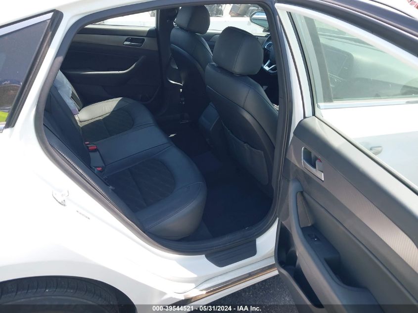 2018 Hyundai Sonata Sport VIN: 5NPE34AF4JH597133 Lot: 39544521