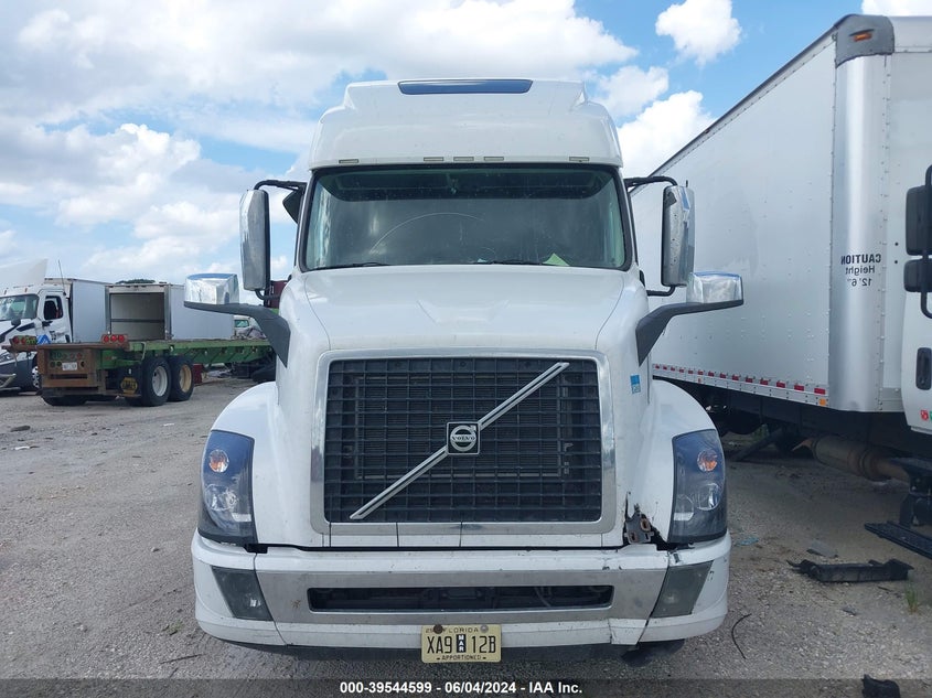 2016 Volvo Vn Vnl VIN: 4V4NC9EH3GN923235 Lot: 39544599