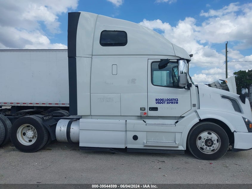 2016 Volvo Vn Vnl VIN: 4V4NC9EH3GN923235 Lot: 39544599