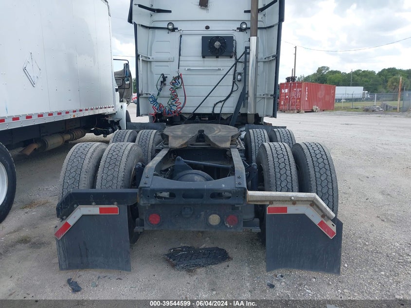 2016 Volvo Vn Vnl VIN: 4V4NC9EH3GN923235 Lot: 39544599