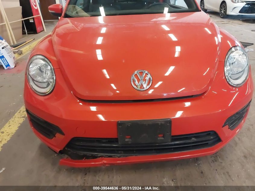 2019 Volkswagen Beetle 2.0T Final Edition Se/2.0T Final Edition Sel/2.0T S VIN: 3VWFD7AT4KM718440 Lot: 39544636