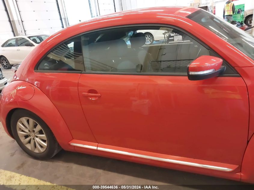 2019 Volkswagen Beetle 2.0T Final Edition Se/2.0T Final Edition Sel/2.0T S VIN: 3VWFD7AT4KM718440 Lot: 39544636