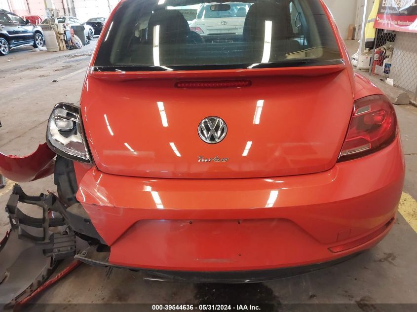 2019 Volkswagen Beetle 2.0T Final Edition Se/2.0T Final Edition Sel/2.0T S VIN: 3VWFD7AT4KM718440 Lot: 39544636