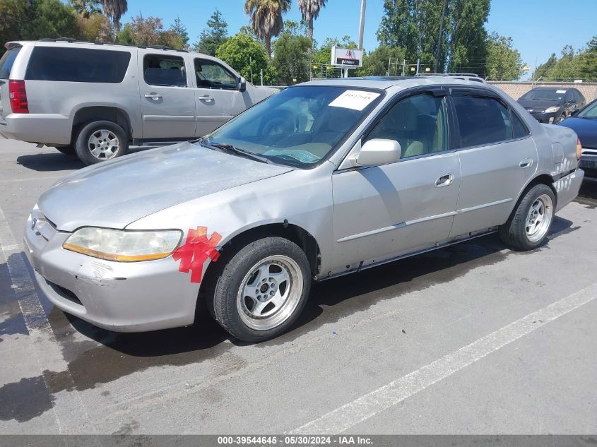 1999 Honda Accord Ex VIN: 1HGCG5555XA011818 Lot: 39544645