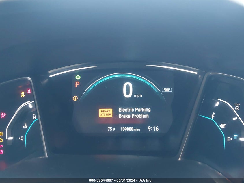 VIN 19XFC2F77JE205437 2018 HONDA CIVIC EX