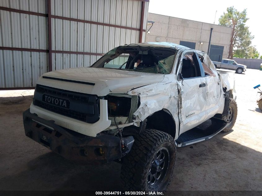 2017 Toyota Tundra Sr5 5.7L V8 VIN: 5TFUY5F17HX640717 Lot: 39544751