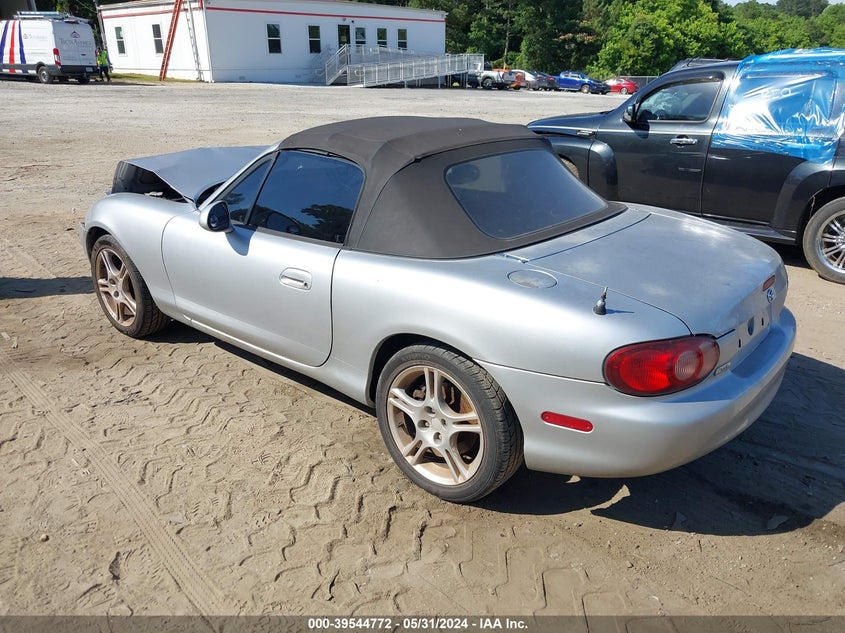 2005 Mazda Mx-5 Miata Cloth VIN: JM1NB353150410656 Lot: 39544772