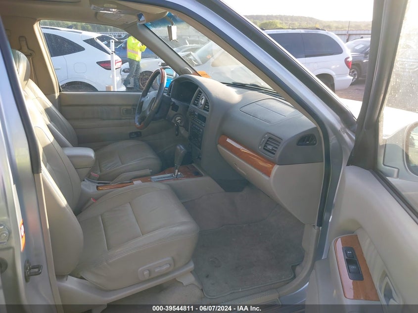 2003 Infiniti Qx4 Luxury VIN: JNRDR09Y63W304211 Lot: 39544811