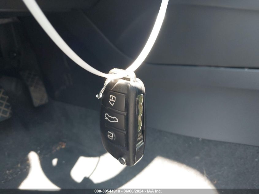 2016 Audi A3 1.8T Premium VIN: WAUA7GFF0G1040276 Lot: 39544918