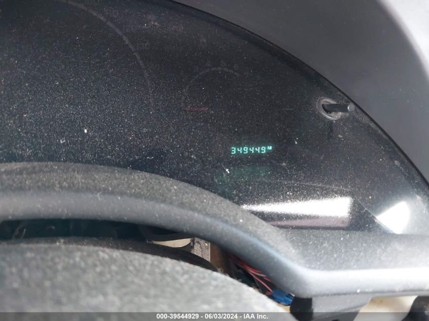 2005 Chrysler Pacifica Touring VIN: 2C4GM68405R256388 Lot: 39544929