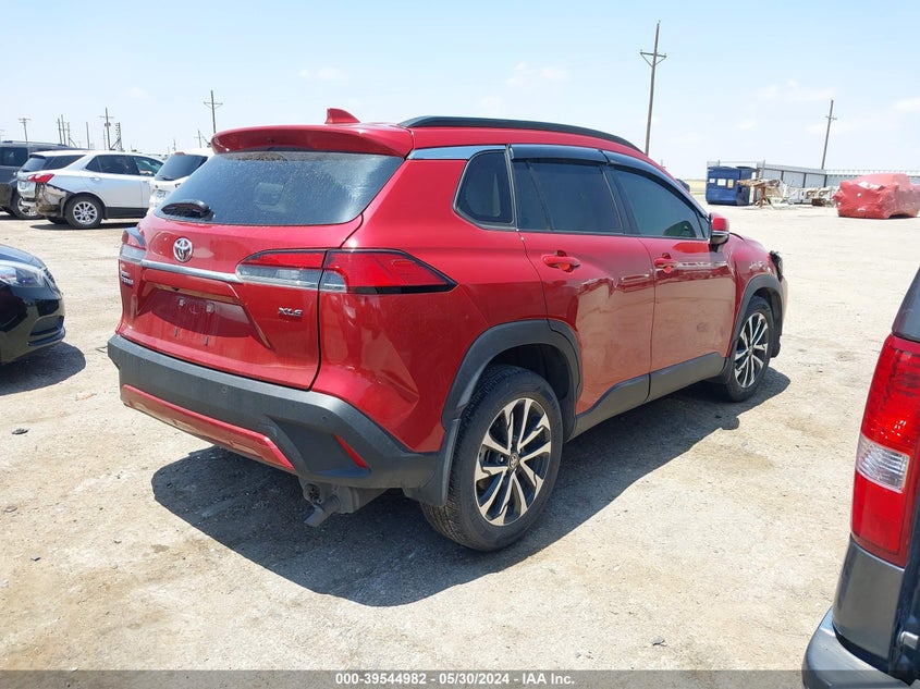 2022 Toyota Corolla Cross Xle VIN: 7MUEAAAG8NV011407 Lot: 39544982