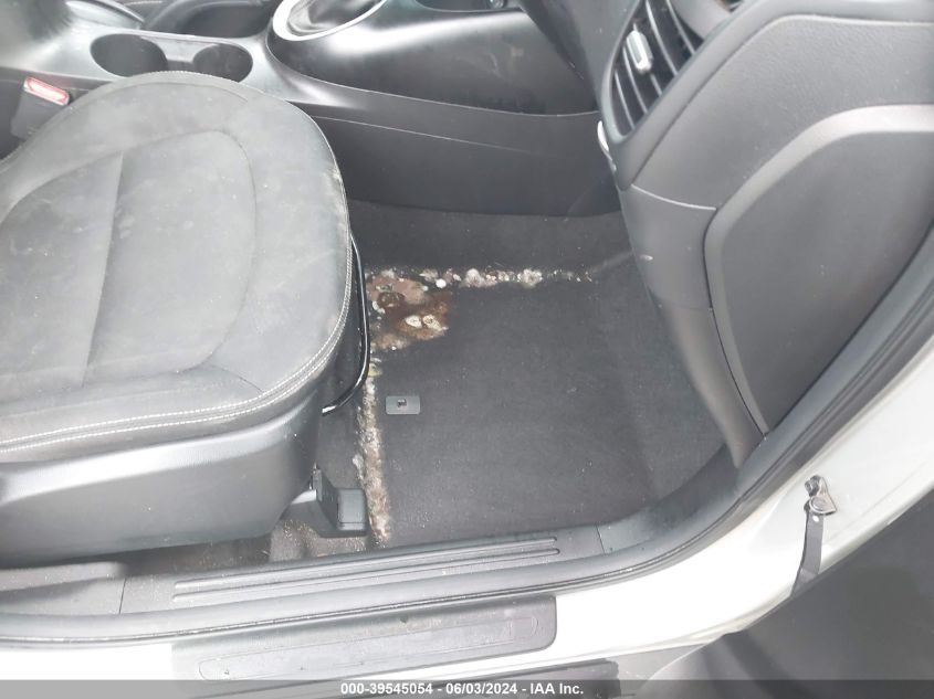 2018 Kia Soul + VIN: KNDJP3A51J7594084 Lot: 39545054