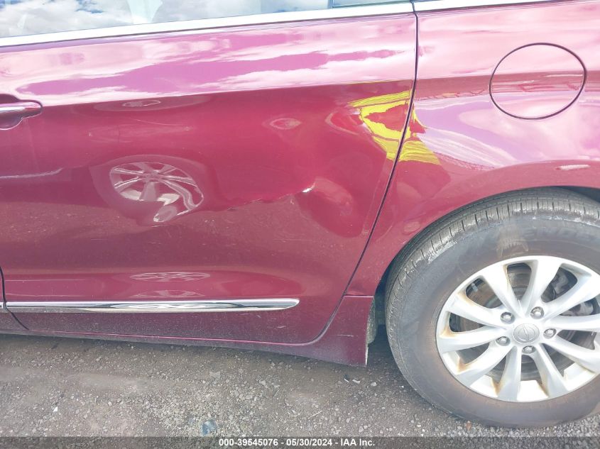 2017 Chrysler Pacifica Touring-L VIN: 2C4RC1BG6HR613496 Lot: 39545076