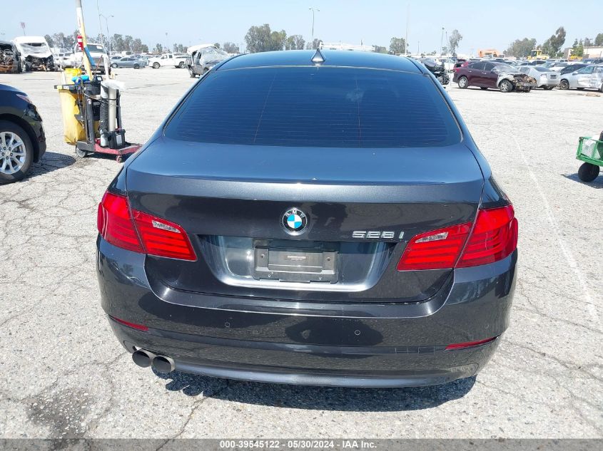 2011 BMW 528I VIN: WBAFR1C5XBC749304 Lot: 39545122