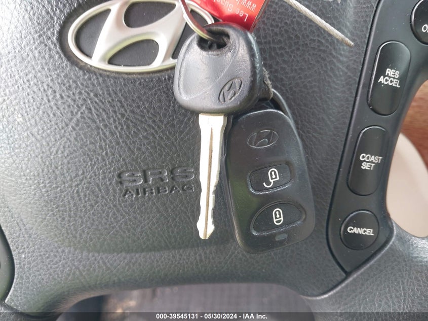 2008 Hyundai Santa Fe Gls VIN: 5NMSG73D88H152163 Lot: 39545131