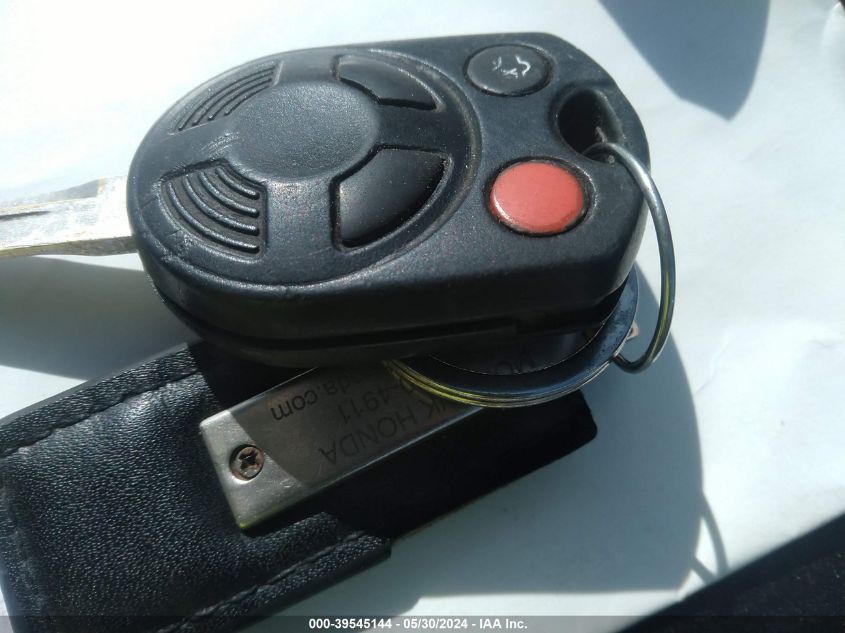 2011 Ford Fusion Sport VIN: 3FAHP0KC5BR205666 Lot: 39545144