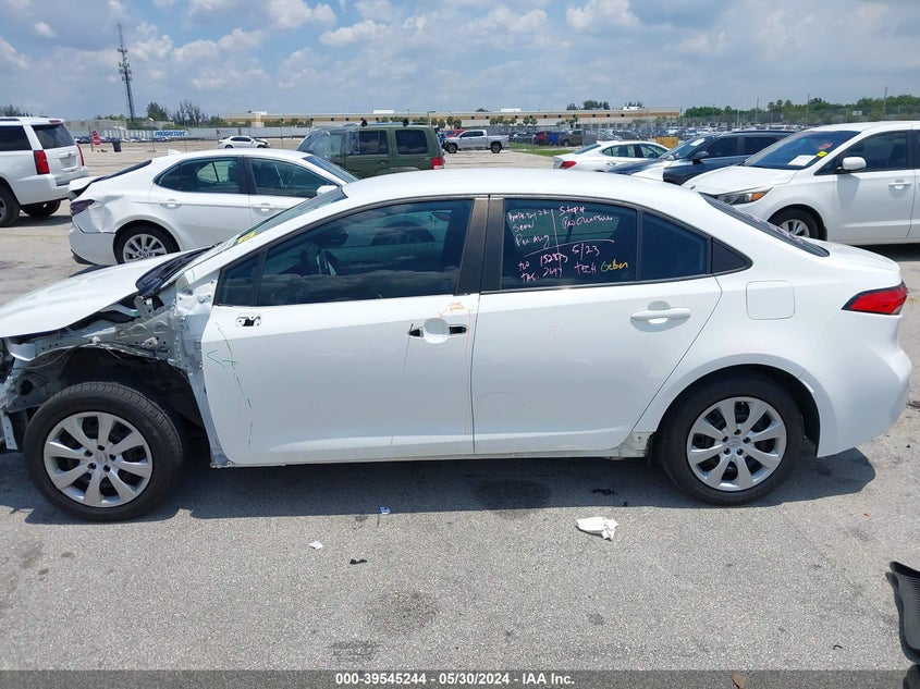 VIN 5YFEPMAE5NP294155 2022 TOYOTA COROLLA LE