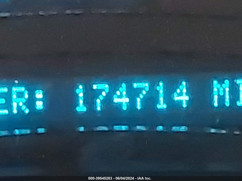 2005 Chevrolet Silverado 1500 Z71 VIN: 2GCEK13T651198896 Lot: 39545283