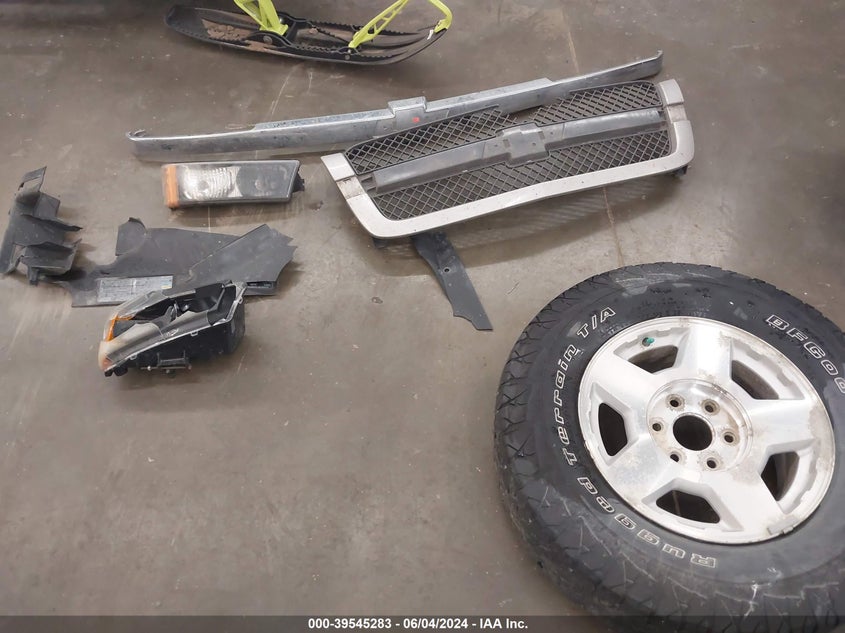 2005 Chevrolet Silverado 1500 Z71 VIN: 2GCEK13T651198896 Lot: 39545283