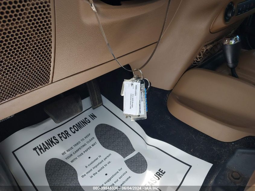 2013 Jeep Wrangler Unlimited Sahara VIN: 1C4HJWEG1DL640182 Lot: 39545336