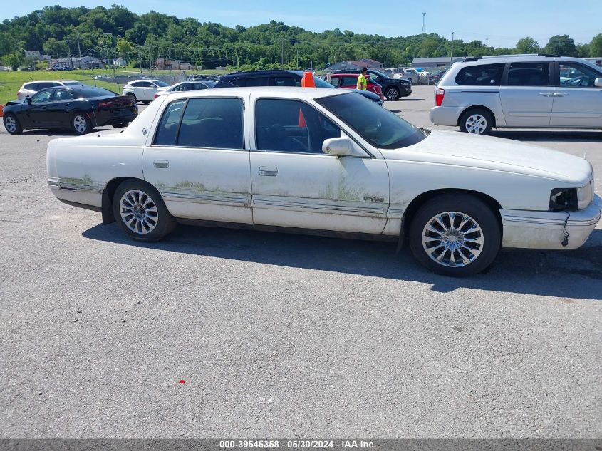 1998 Cadillac Deville Standard VIN: 1G6KD54Y4WU773438 Lot: 39545358