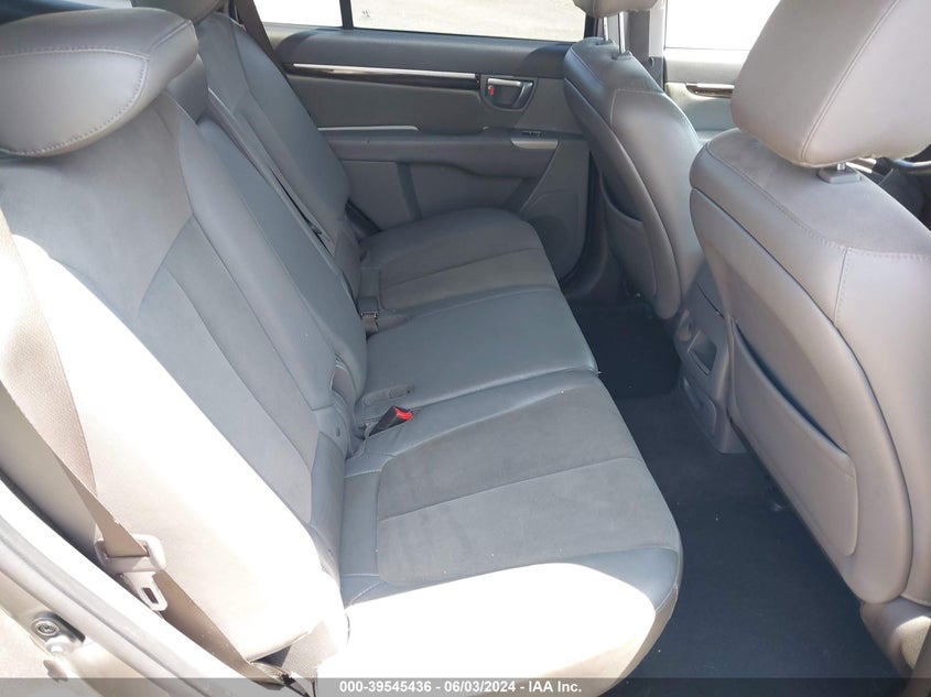 2011 Hyundai Santa Fe Se VIN: 5XYZH4AG2BG033792 Lot: 39545436