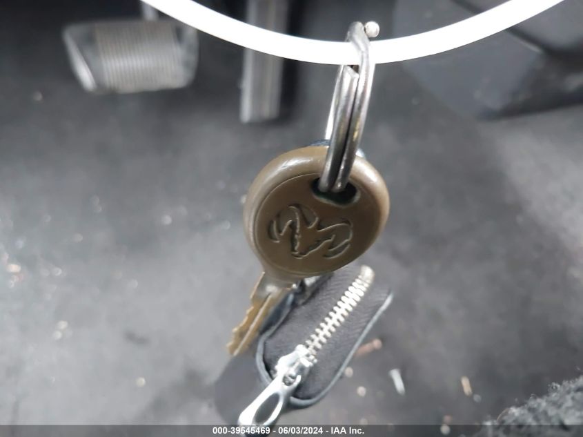 2004 Dodge Ram 1500 Slt/Laramie VIN: 1D7HA18D34S617390 Lot: 39545469