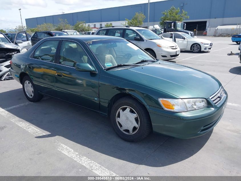 2000 Toyota Camry Ce VIN: 4T1BG22K0YU996916 Lot: 39545515