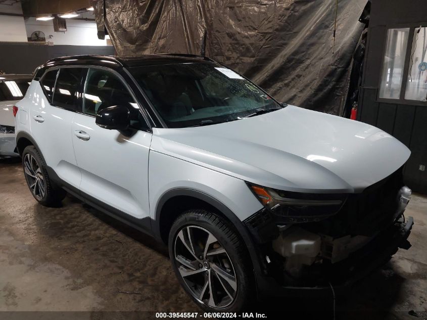 2021 Volvo Xc40 T5 R-Design VIN: YV4162UM0M2401874 Lot: 39545547