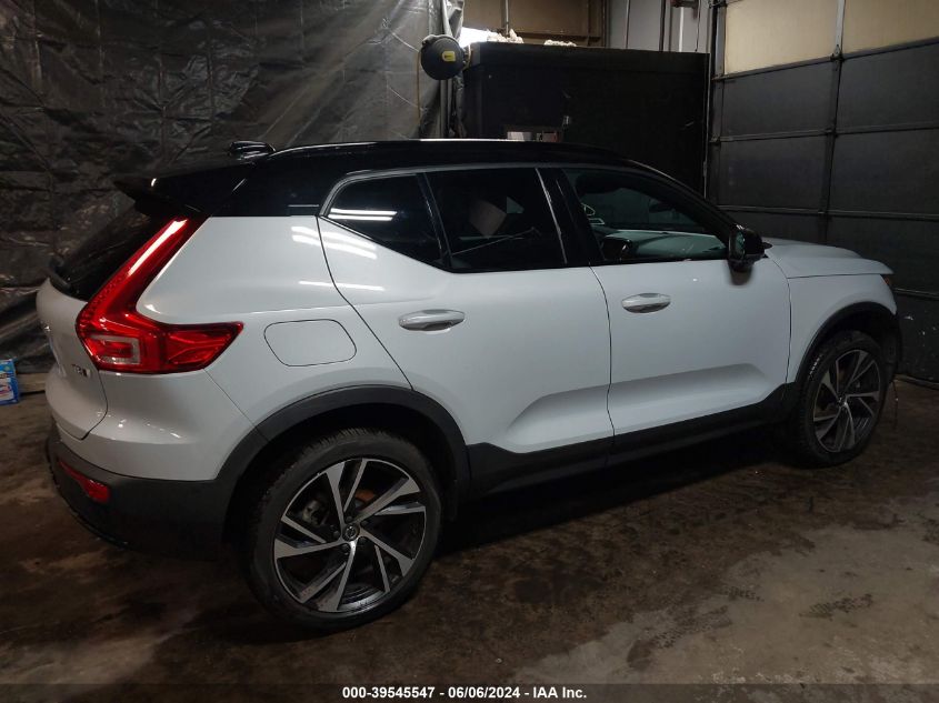 2021 Volvo Xc40 T5 R-Design VIN: YV4162UM0M2401874 Lot: 39545547