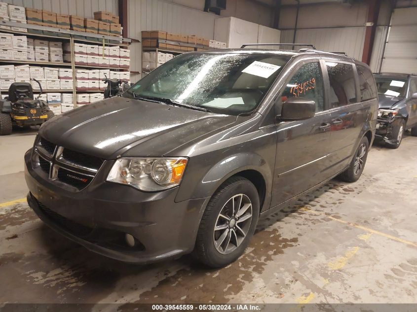 2017 Dodge Grand Caravan Sxt VIN: 2C4RDGCGXHR557660 Lot: 39545559