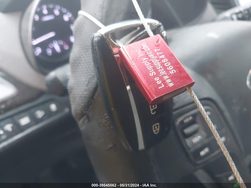 2018 Hyundai Santa Fe Sport 2.4L VIN: 5XYZU3LB6JG527532 Lot: 39545562