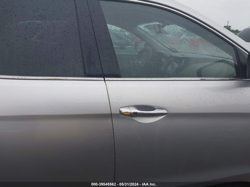 2018 Hyundai Santa Fe Sport 2.4L VIN: 5XYZU3LB6JG527532 Lot: 39545562