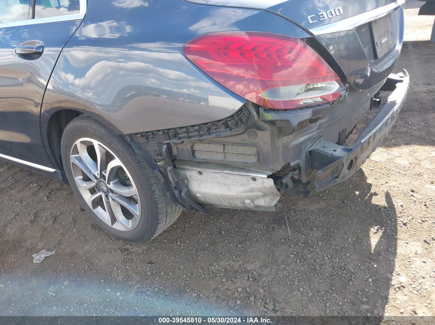 2015 Mercedes-Benz C 300 Luxury/Sport VIN: 55SWF4JB9FU094355 Lot: 39545810