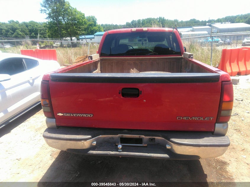 2000 Chevrolet Silverado 1500 Ls VIN: 2GCEC19T9Y1282395 Lot: 39545843