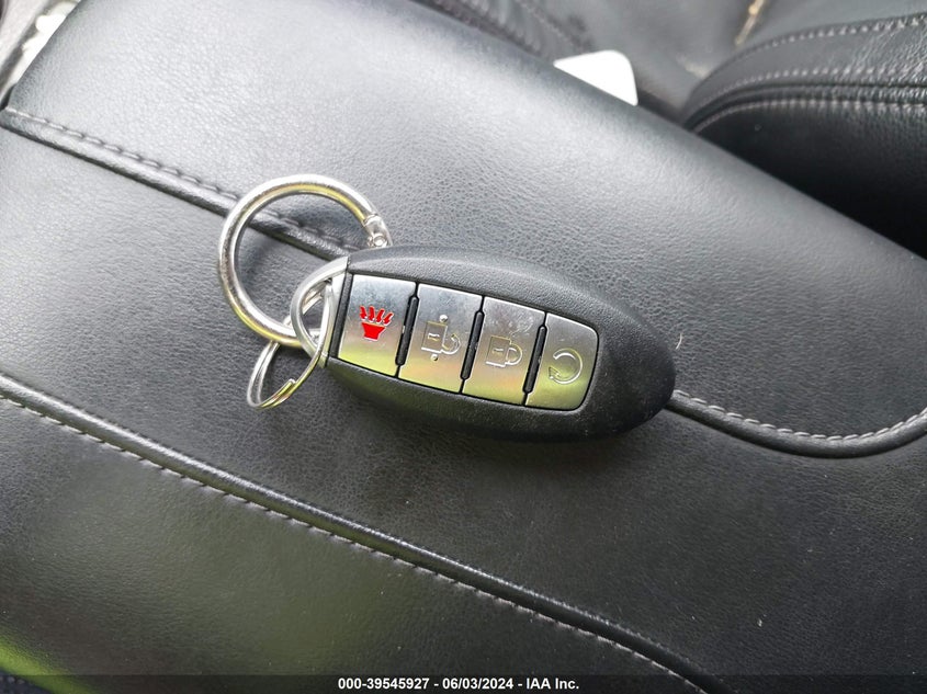 2017 Nissan Rogue Sl VIN: 5N1AT2MV7HC832664 Lot: 39545927