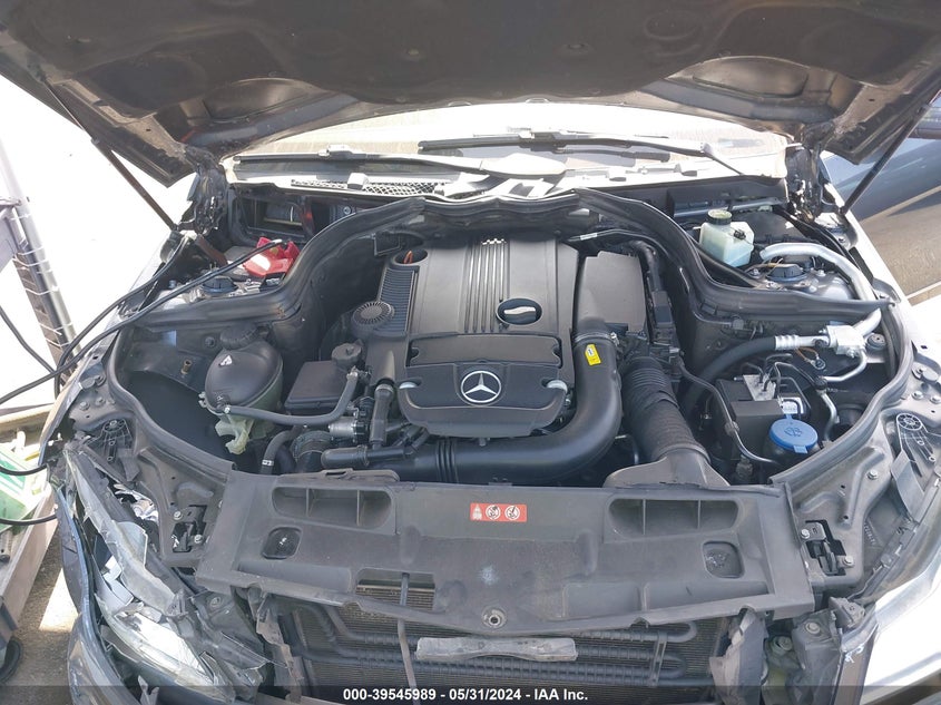 2014 Mercedes-Benz C 250 Luxury/Sport VIN: WDDGF4HB8EA955419 Lot: 39545989